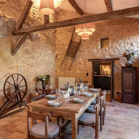 Demeure De Charme En Perigord - Fond De Merle Cenac-et-Saint-Julien